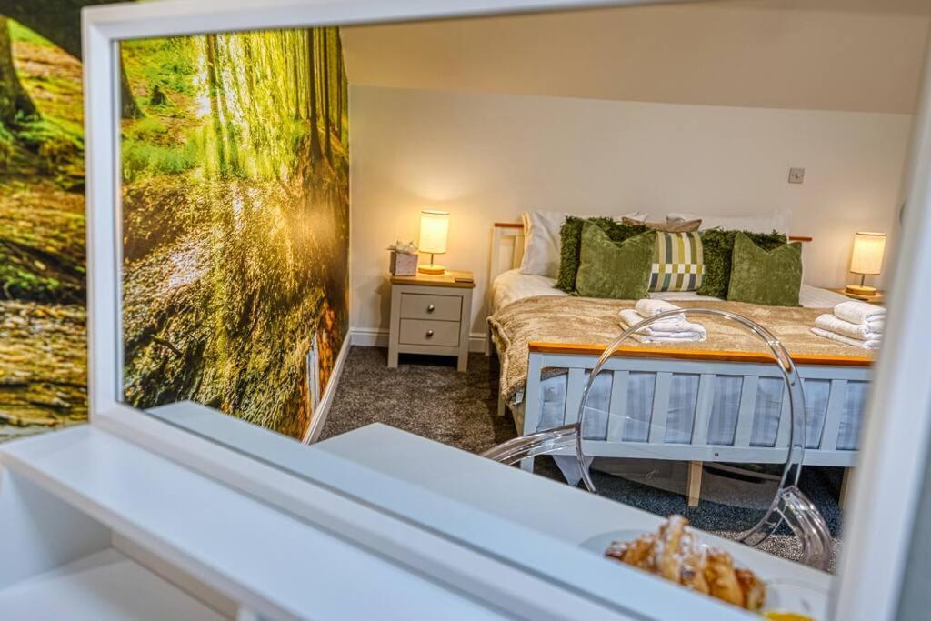 Delightful Two-Bedroom Cottage In The Heart Of เบคเวลล์ ภายนอก รูปภาพ
